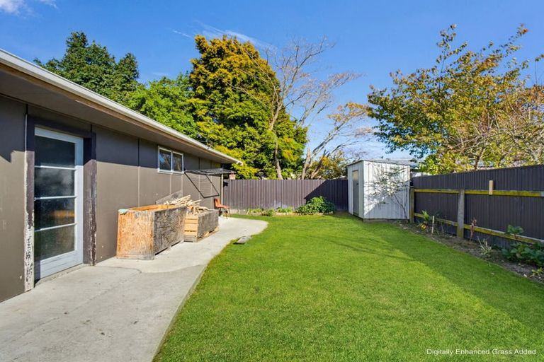 Photo of property in 12 Lyndhurst Street, Takaro, Palmerston North, 4412