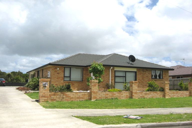 Photo of property in 11 Takatu Place, Takanini, 2112