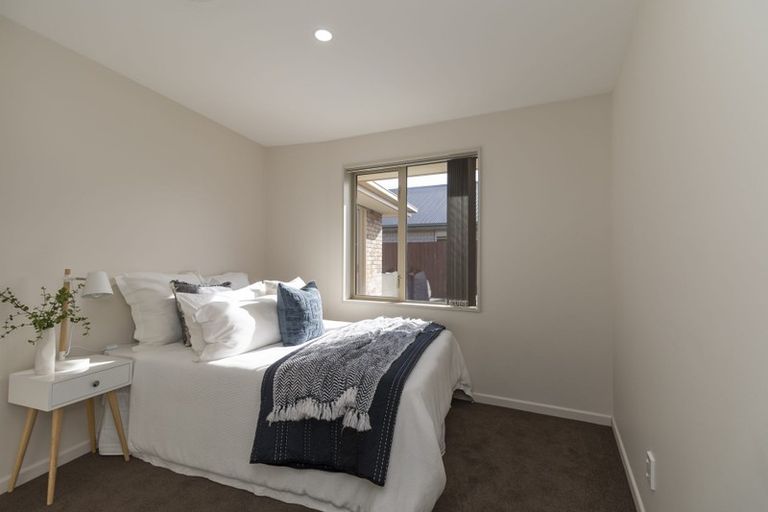 Photo of property in 73 Rannoch Drive, Broomfield, Christchurch, 8042