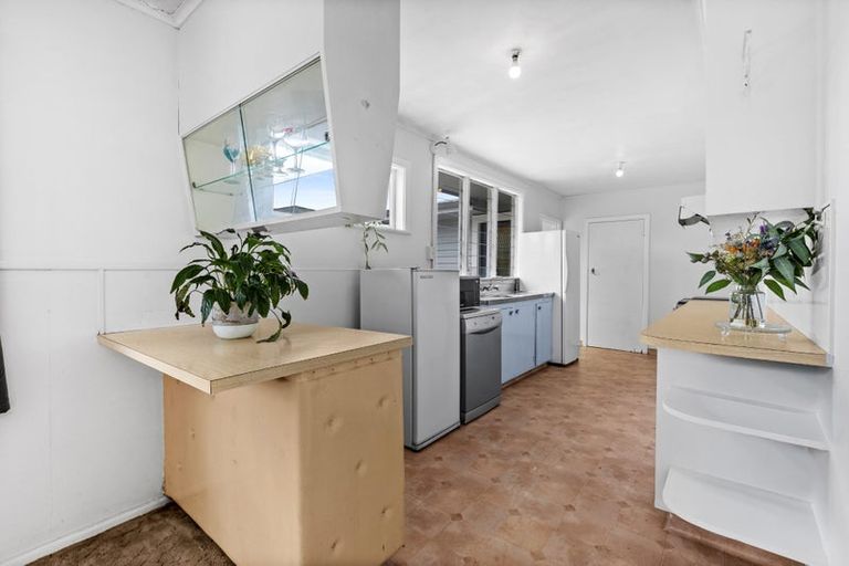 Photo of property in 309 Kennedy Road, Onekawa, Napier, 4110