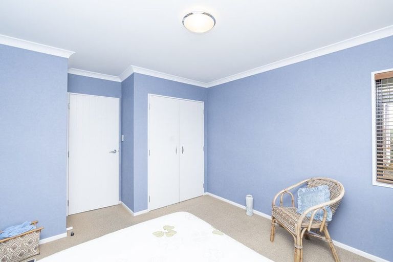 Photo of property in 2 Thomson Avenue, Dinsdale, Hamilton, 3204