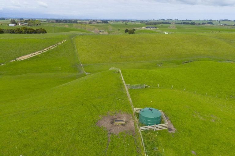 Photo of property in 234 Sandon Road, Feilding, 4779