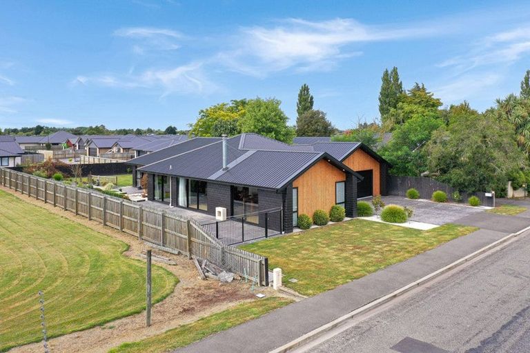 Photo of property in 75 Tarbottons Road, Tinwald, Ashburton, 7700