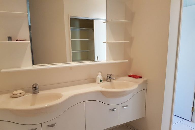 Photo of property in 8 Puni Road, Pukekohe, 2120