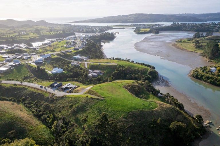 Photo of property in 23 Ruruhi Street, Raglan, 3225