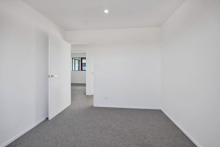 Photo of property in 72 Turuturu Road, Hawera, 4674