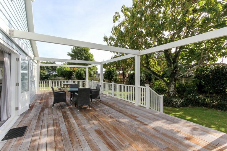 Photo of property in 11 Onaero Beach Road, Onaero, Waitara, 4383