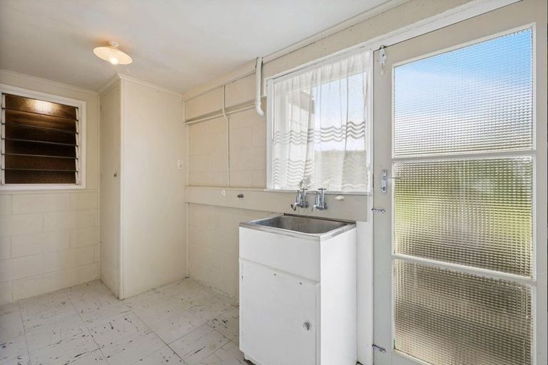 Photo of property in 5 Willow Way, Sunnyhills, Auckland, 2010