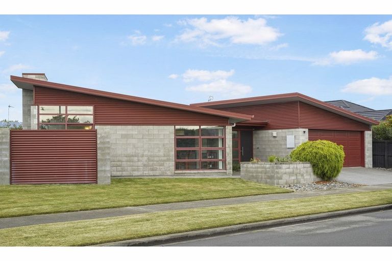 Photo of property in 16 Magnolia Boulevard, Kaiapoi, 7630