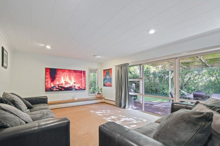 Photo of property in 14 Banks Place, Rangiora, 7400