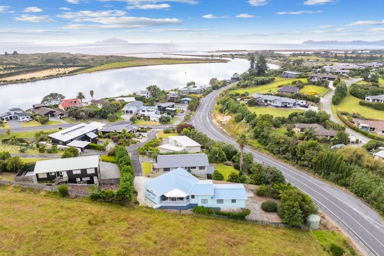 Photo of property in 5 Riverview Place, Waipu, 0582