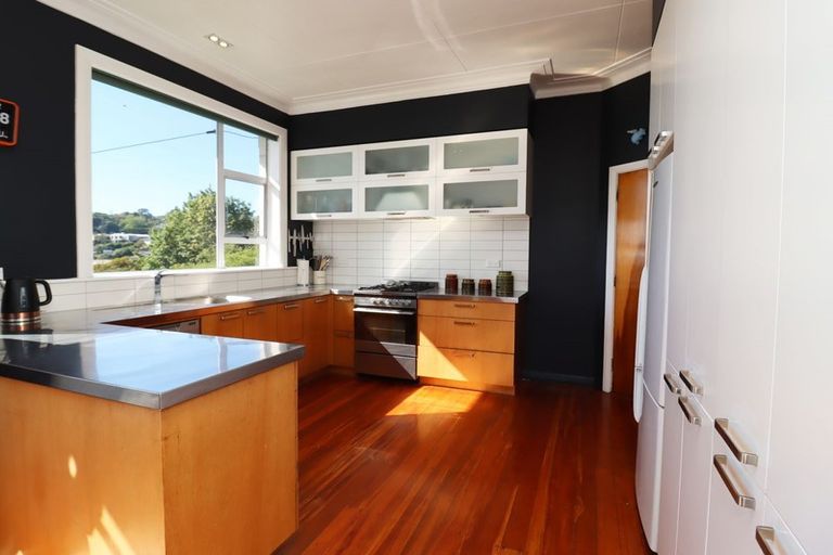 Photo of property in 72 Tees Street, South Hill, Oamaru, 9400