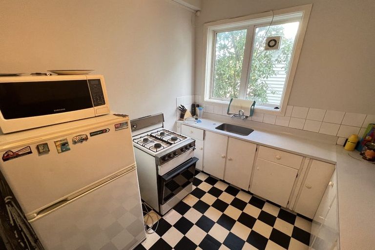 Photo of property in 2u2 Brooklyn Terrace, Brooklyn, Wellington, 6021