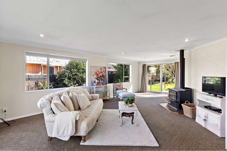 Photo of property in 238 Kingsbury Avenue, Rangiora, 7400