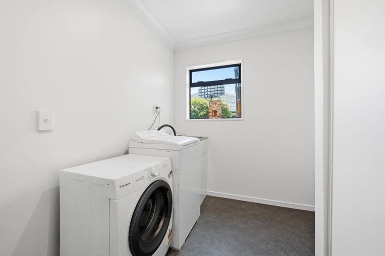 Photo of property in 16 Dawson Douglas Place, Kaiapoi, 7630