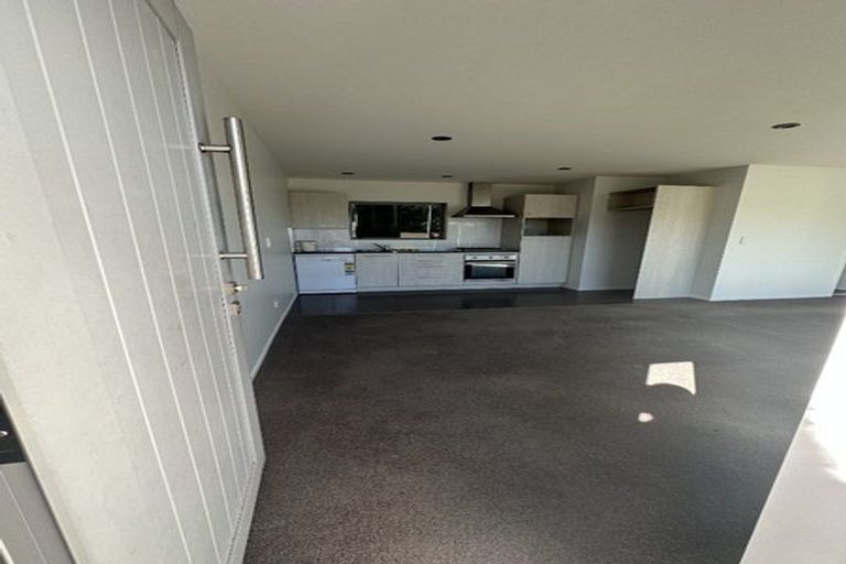 Photo of property in 144 Kittiwake Drive, Schnapper Rock, Auckland, 0632