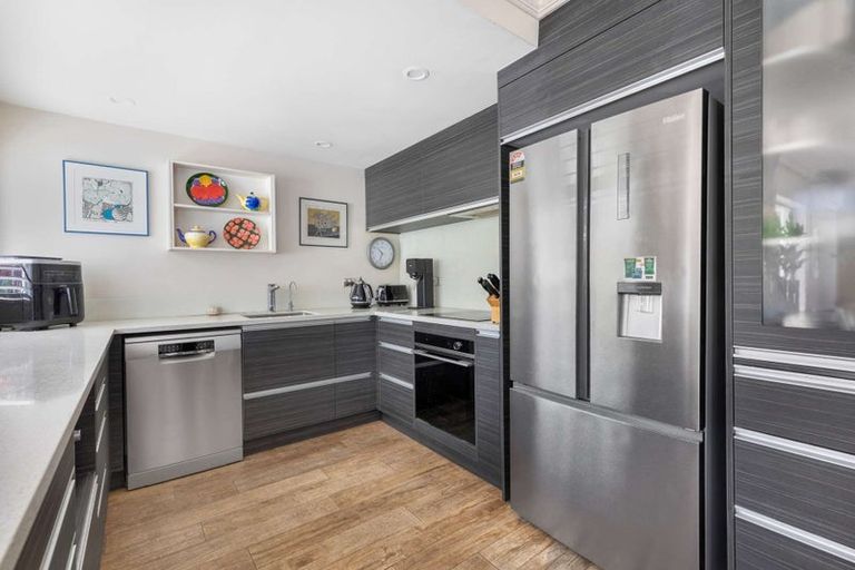 Photo of property in 1120 Whakaue Street, Rotorua, 3010