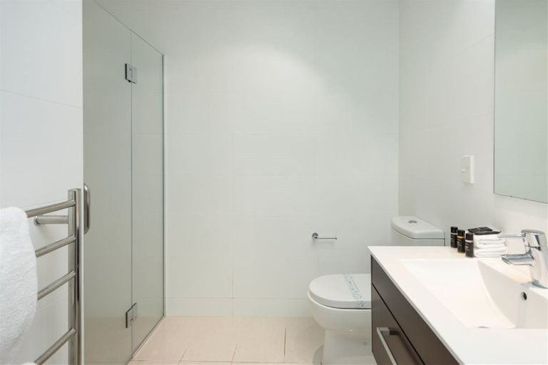 Photo of property in 33/8 Maunganui Road, Mount Maunganui, 3116