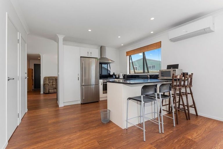 Photo of property in 11 Ata-mahina Way, Ruakaka, 0116