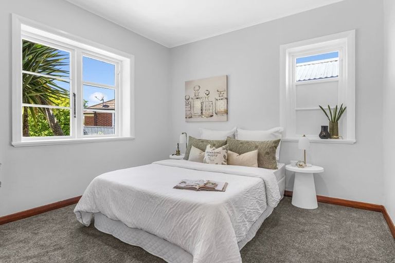 Photo of property in 7a Nathan Place, West End, Palmerston North, 4412
