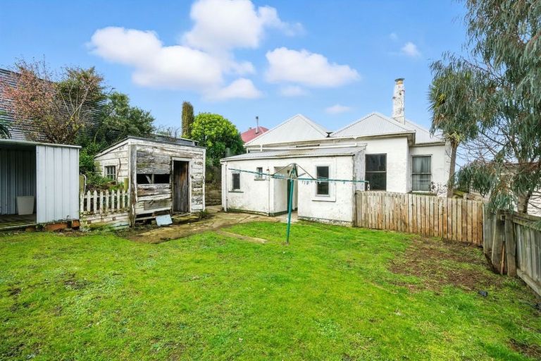 Photo of property in 44 South Road, The Glen, Dunedin, 9011