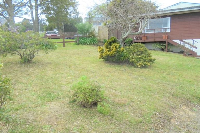 Photo of property in 1/43 Don Buck Road, Massey, Auckland, 0614