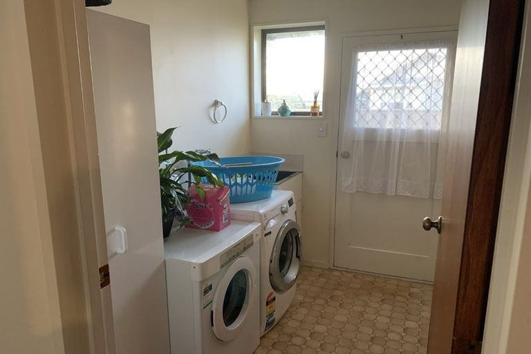 Photo of property in 12a Signal Street, Marton, 4710