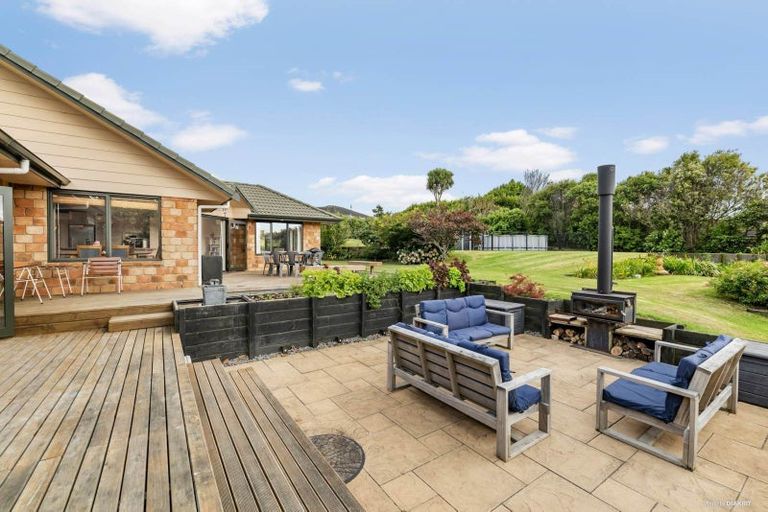 Photo of property in 9 Millbrook Drive, Waiuku, 2683