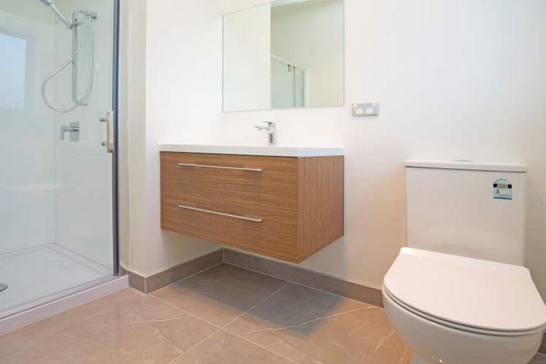 Photo of property in 15 Kaipuke Crescent, Gulf Harbour, Whangaparaoa, 0930