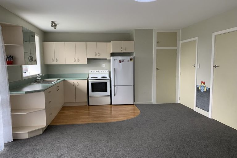 Photo of property in 36 Skerten Avenue, Hornby, Christchurch, 8042