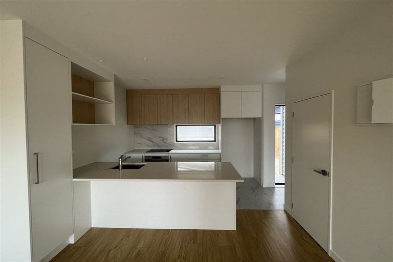 Photo of property in 11 Kaha Road, Takanini, 2110