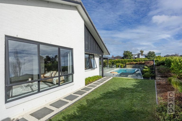 Photo of property in 19 Pohutukawa Parade, Riverhead, 0820