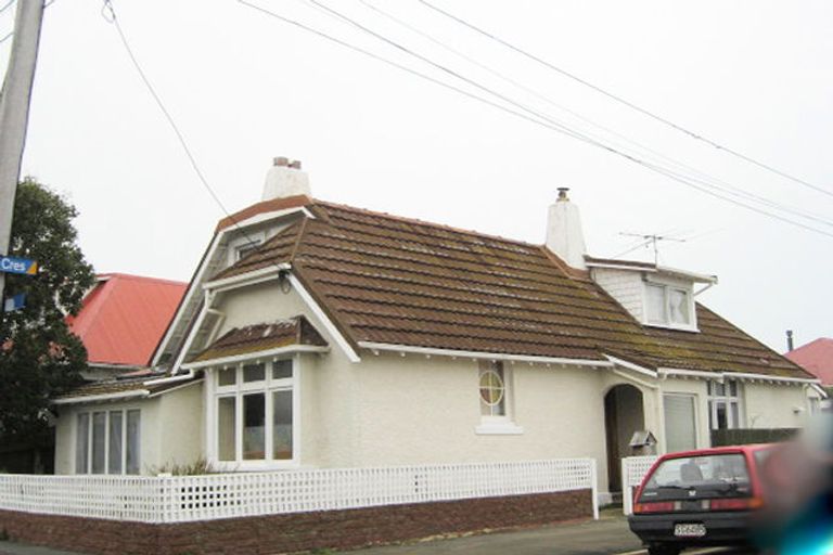 Photo of property in 51 Royal Crescent, Saint Kilda, Dunedin, 9012