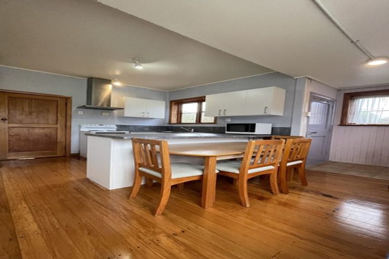 Photo of property in 19 Hindmarsh Street, Johnsonville, Wellington, 6037