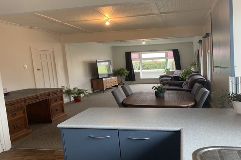 Photo of property in 106 Ariel Street, Stratford, 4332