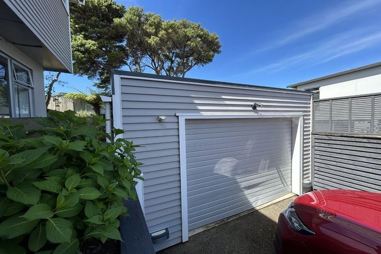 Photo of property in 29 Kiriwai Road, Paremata, Porirua, 5024