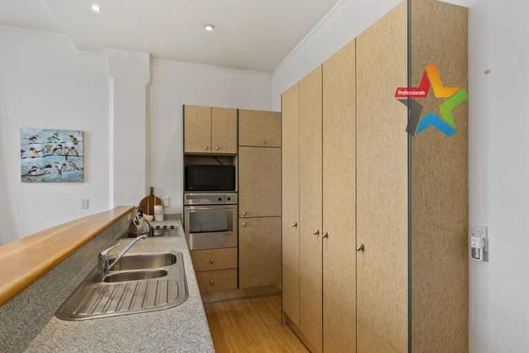 Photo of property in 10/37u Majoribanks Street, Mount Victoria, Wellington, 6011
