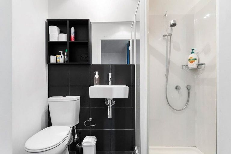 Photo of property in 4b/1 Hanson Street, Mount Cook, Wellington, 6021