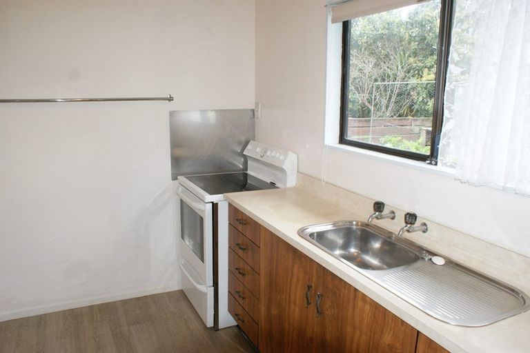 Photo of property in 2/23 Craig Road, Outer Kaiti, Gisborne, 4010