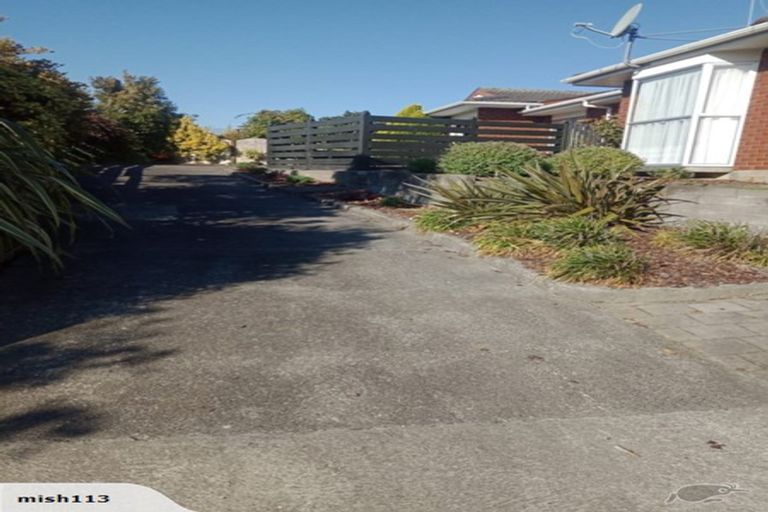 Photo of property in 17b Hillcrest Drive, Kelvin Grove, Palmerston North, 4414