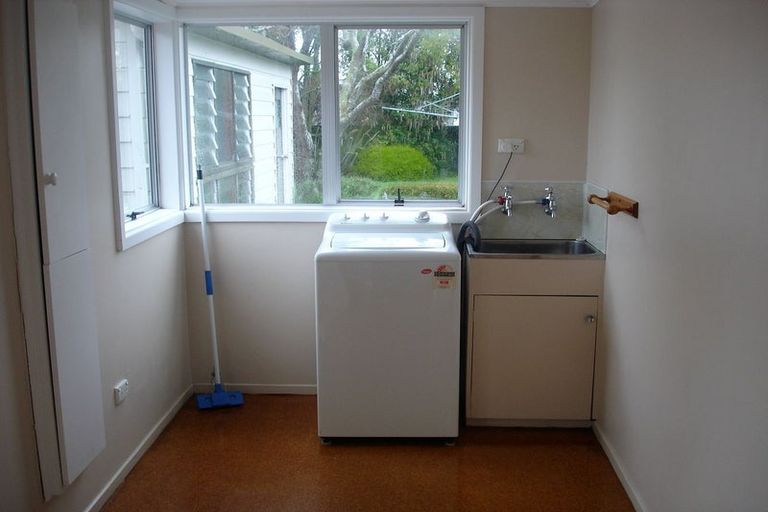 Photo of property in 4 Selwyn Street, Leeston, 7632