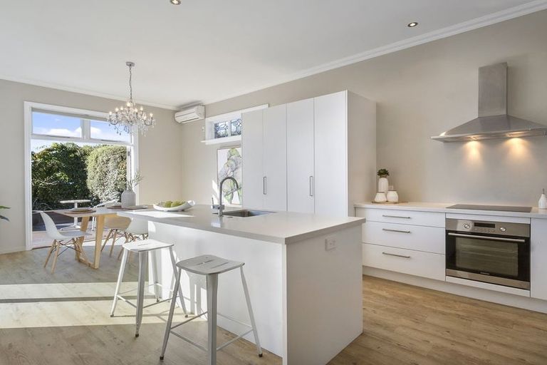 Photo of property in 165 Surrey Street, Saint Clair, Dunedin, 9012