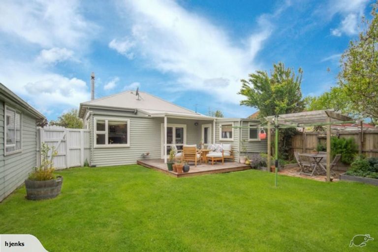 Photo of property in 207 Selwyn Street, Spreydon, Christchurch, 8024