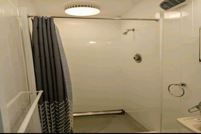 Photo of property in 11 Langwell Place, Papakowhai, Porirua, 5024