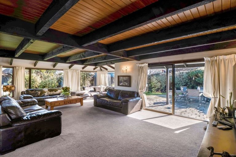 Photo of property in 8 Payling Lane, Mairehau, Christchurch, 8052