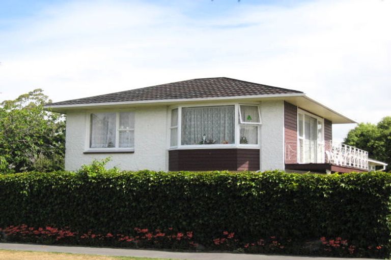 Photo of property in 57 Kent Lodge Avenue, Avonhead, Christchurch, 8042