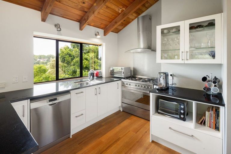 Photo of property in 3b Houhere Place, Pukete, Hamilton, 3200