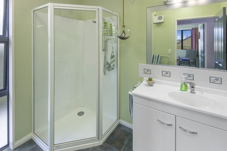 Photo of property in 24b Solway Street, Holmes Hill, Oamaru, 9401