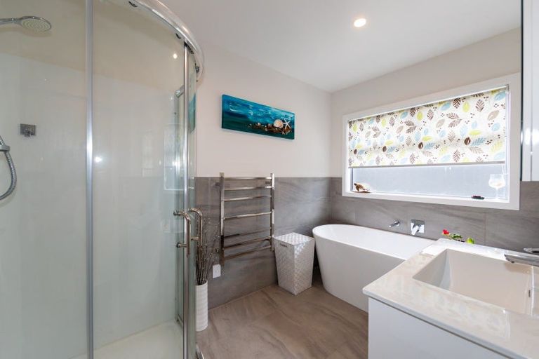 Photo of property in 5 Hurunui Drive, Te Awa, Napier, 4110