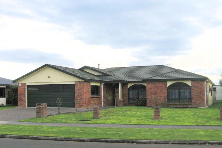 Photo of property in 56 Spinnaker Drive, Flagstaff, Hamilton, 3210